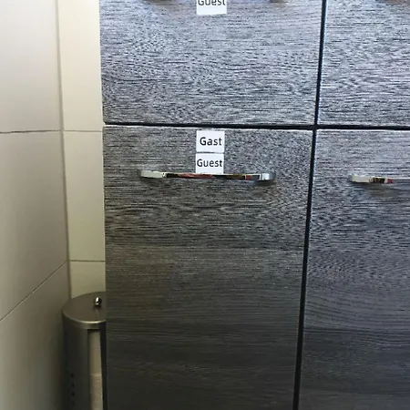 Ruhige Ortsrandlage 3