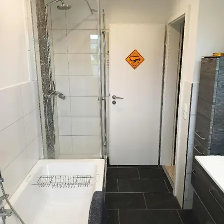 Ruhige Ortsrandlage 3 *