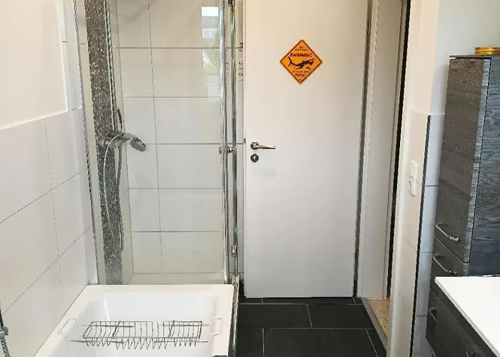 Ruhige Ortsrandlage 3 *